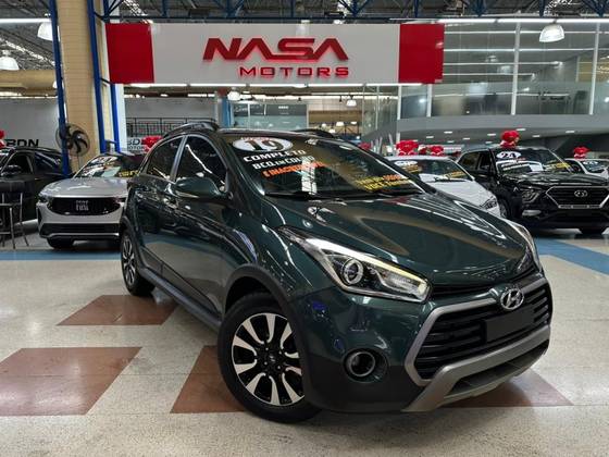 HYUNDAI HB20X 1.6 16V PREMIUM FLEX 4P AUTOMÁTICO